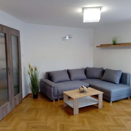 Ferienwohnung Pod Vezi Mikulov Exterior foto